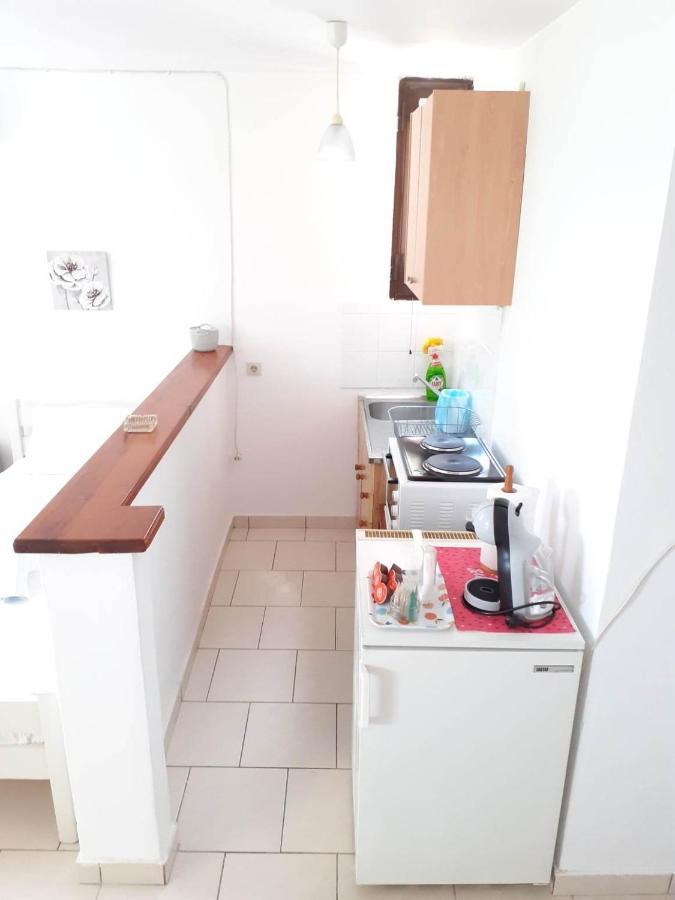 Daphnes Apartments Ratzaklion Экстерьер фото